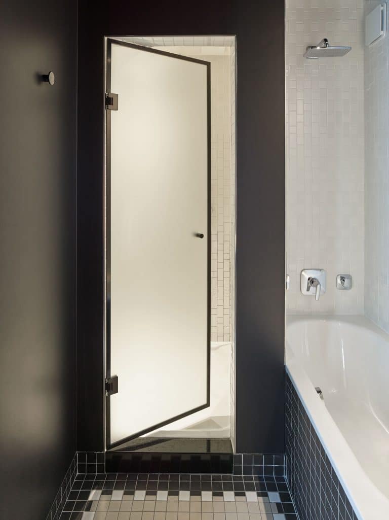 Porte en verre opaque