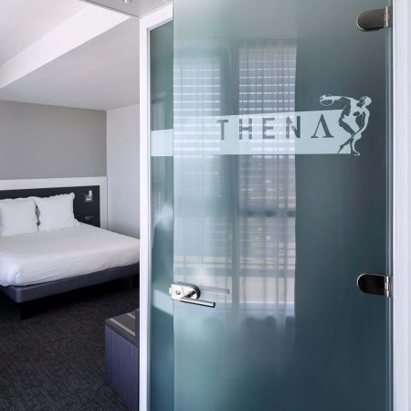 Portes battantes en verre sur mesure