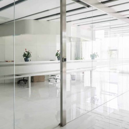 Cloison en verre de sécurité sur mesure